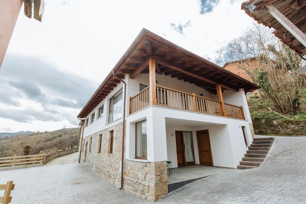 Ferienwohnung Tiu Enrique 3 Onís Exterior foto